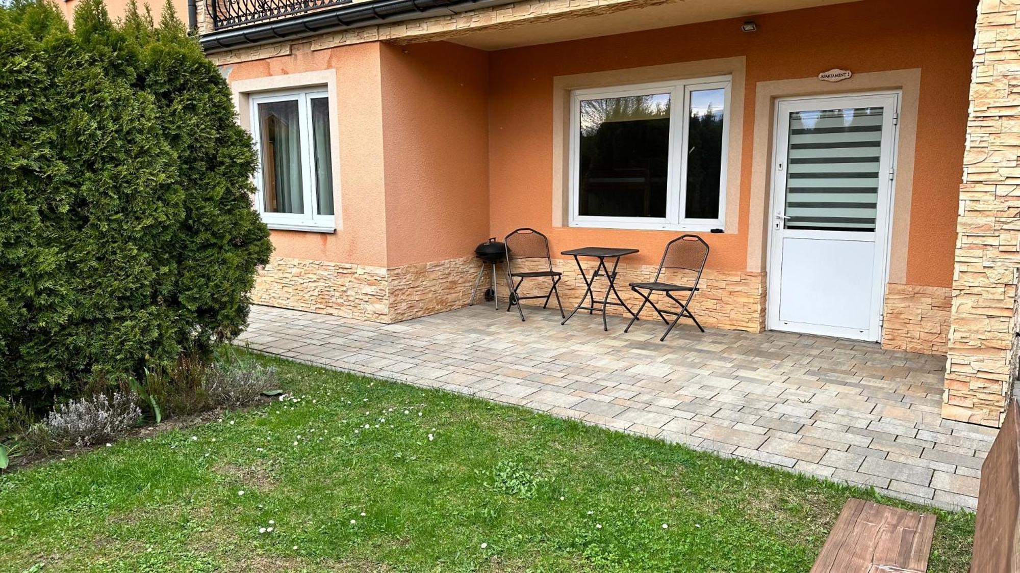 Agroturystyka U Podnoza Gory Cergowej Dukla Exterior photo